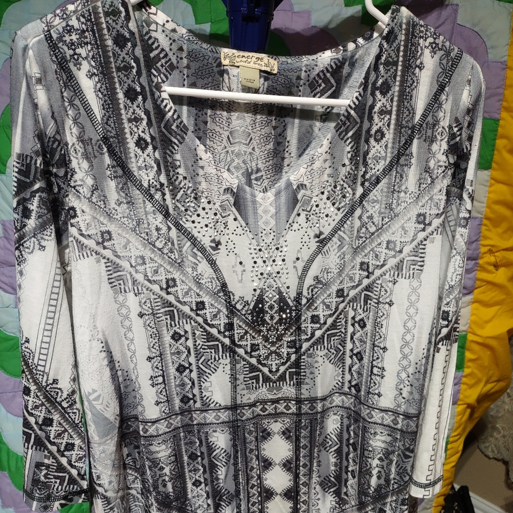 (642) Energy world wear, Top, Blouse, size L, Black/ Grey